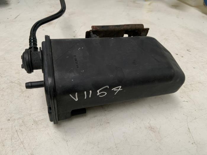 Begagnade Bränslefilterhus Volkswagen Jetta III (1K2) 1.6 FSI 16V Pris € 23,50 Marginaltabell erbjuds av Autodemontage van der Iest