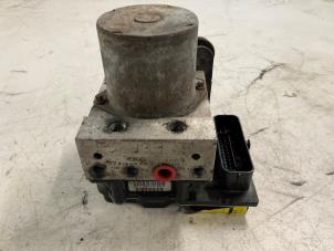 ABS Pumpe van een Audi A5 (8T3) 3.0 TDI V6 24V Quattro 2007