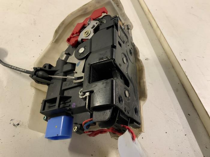 Câble de commande d'ouverture de porte