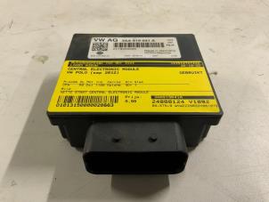 Central electronic Modul van een Volkswagen Polo V (6R) 1.2 TDI 12V BlueMotion 2012
