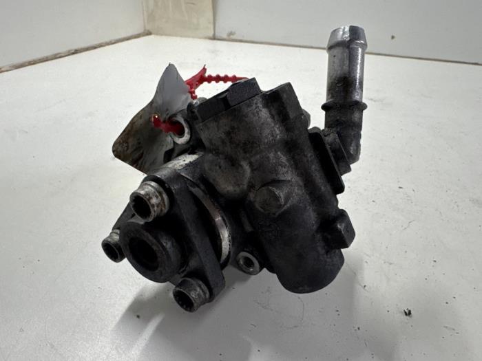 Usagé Pompe de direction Audi A5 (8T3) 3.0 TDI V6 24V Quattro Prix € 30,00 Règlement à la marge proposé par Autodemontage van der Iest