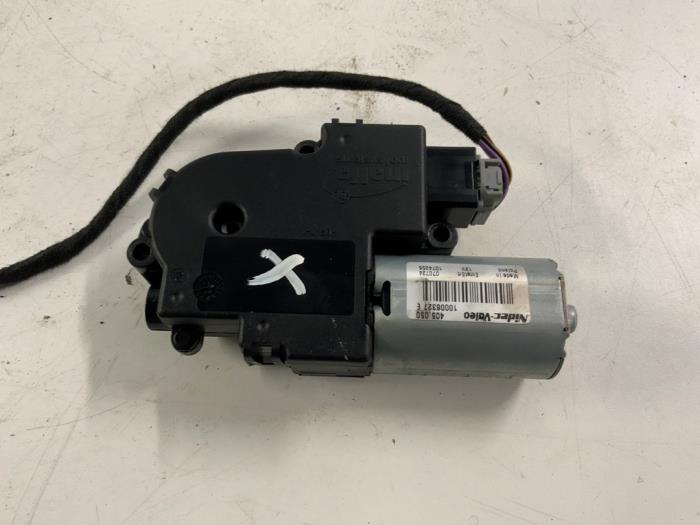 Sunroof motor