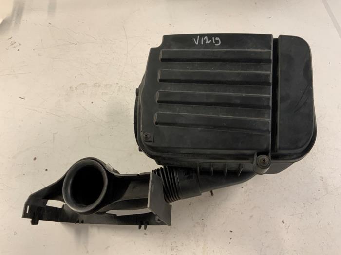 Gebrauchte Luftfiltergehäuse Volkswagen Golf VI (5K1) 1.2 TSI BlueMotion Preis € 35,00 Margenregelung angeboten von Autodemontage van der Iest