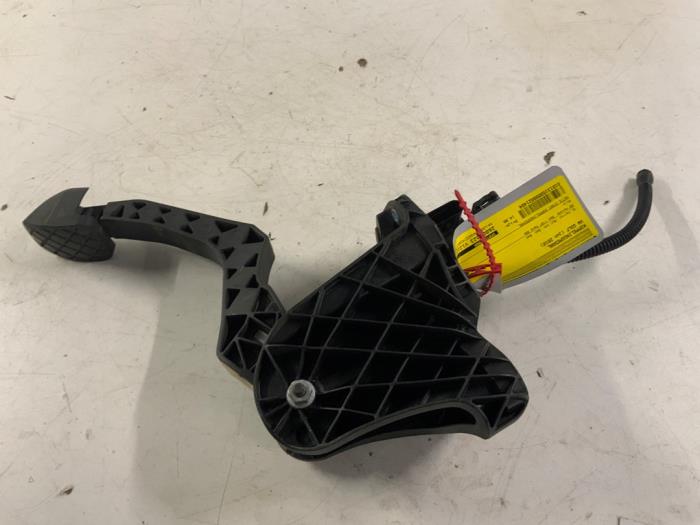 Clutch pedal