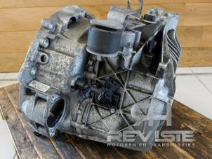 Used Gearbox Mercedes A (W176) 1.6 A-200 16V Price € 500,00 Margin scheme offered by RH Revisie