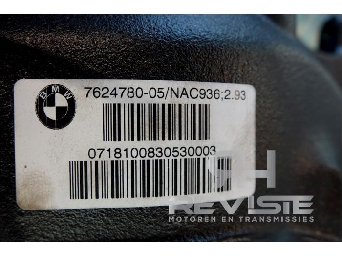Mechanizm róznicowy tyl z BMW 3 serie (F30) 330e iPerformance 2016