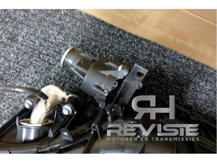 Vortex valve motor from a BMW 3 serie Gran Turismo (F34) 325d 2.0 16V 2019