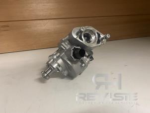 New Vacuum pump (petrol) BMW 5 serie (F10) 535i 24V TwinPower Turbo Price € 151,25 Inclusive VAT offered by RH Revisie