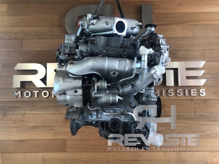 Engine Nissan GT-R 3.8 V6 24V Twin Turbo 4x4 - VR38DETT VR38DETT