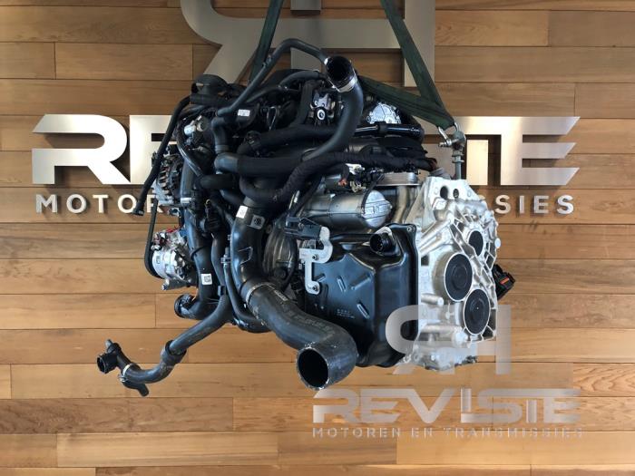 Motor de un Audi S3 Sportback (8YA) 2.0 T FSI 16V 2021