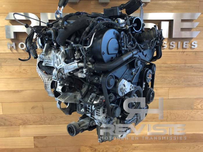 Motor de un Land Rover Range Rover Velar (LY) 3.0 D300 AWD 2019