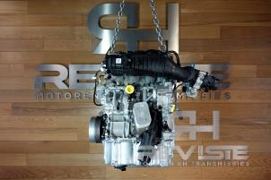 Engine from a MINI Clubman (F54) 1.5 Cooper 12V 2019