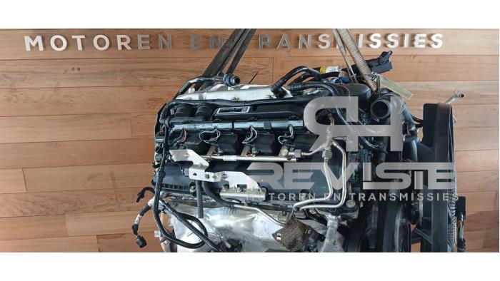 Motor de un Jaguar F-Pace 5.0 V8 SVR 32V 2021