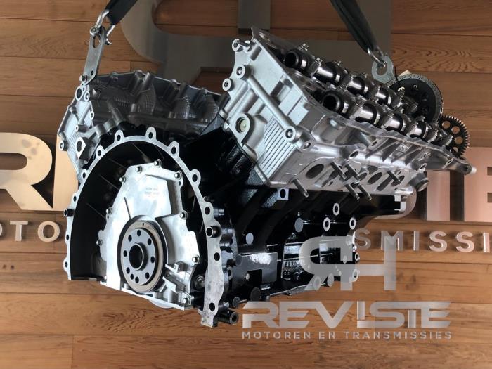 Motor van een Land Rover Range Rover Sport (LW) 4.4 SDV8 32V 2017
