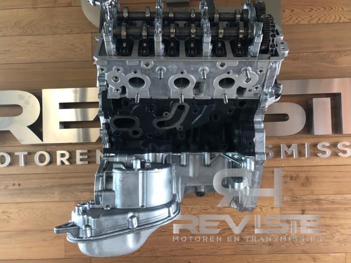 Motor van een Audi Q7 (4MB/4MG) 3.0 TDI V6 24V 2015