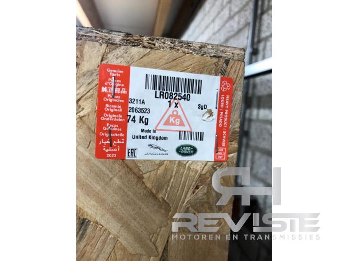 Neue Motor Unterblock Landrover Velar Preis € 7.199,50 Mit Mehrwertsteuer angeboten von RH Motoren Transmissie Revisie BV