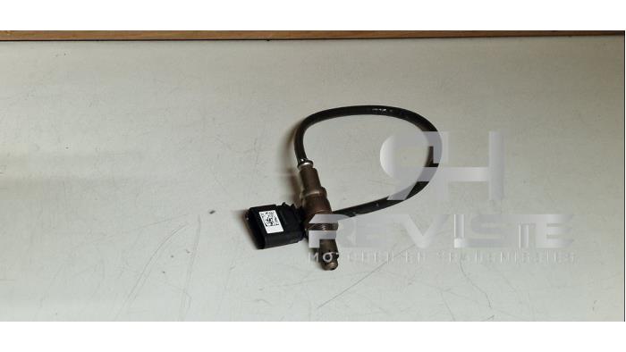 Lambda probe from a Volkswagen Touareg 3.0 TDI 286 V6 24V 2020
