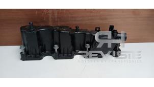 Usados Tapa de válvulas Jaguar XE 2.0 D E-Performance 16V Precio de solicitud ofrecido por RH Revisie