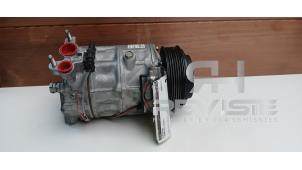 Used Air conditioning pump Landrover Range Rover Evoque (LVJ/LVS) 2.0 D 150 16V 5-drs. Price on request offered by RH Revisie