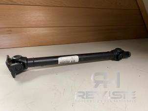 Used 4x4 front intermediate driveshaft Landrover Range Rover Velar (LY) 2.0 D180 AWD Price € 296,45 Inclusive VAT offered by RH Revisie