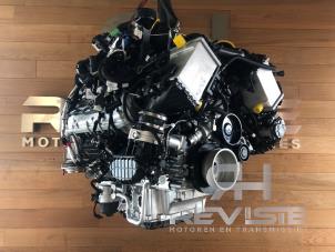Engine from a Land Rover Range Rover Sport (L1) 4.4 P635 V8 Twin Turbo 2024
