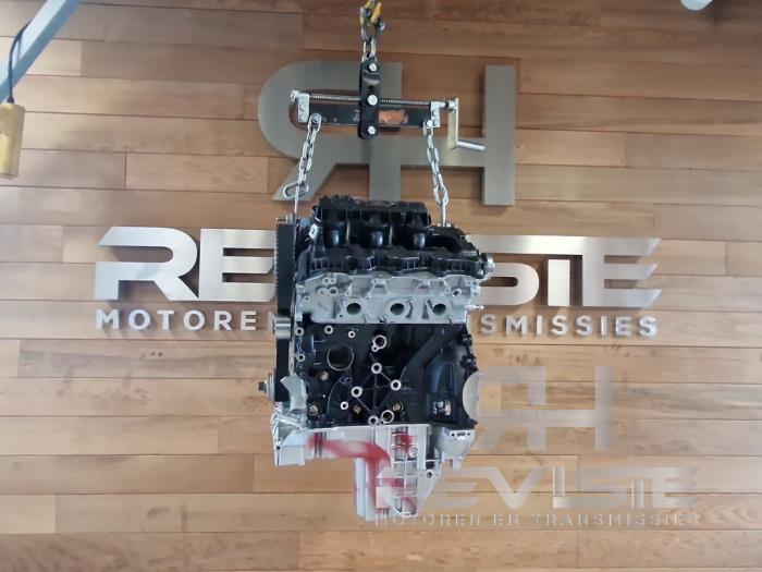 Motor van een Land Rover Range Rover Sport (LW) 3.0 SDV6 2015
