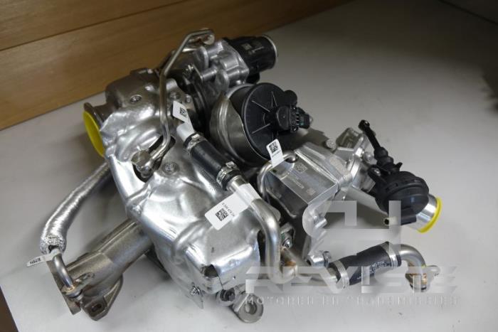 Używane Turbo BMW 2 serie Active Tourer (F45) 218d 2.0 TwinPower Turbo 16V Cena € 1.250,00 Procedura marży oferowane przez RH Motoren Transmissie Revisie BV