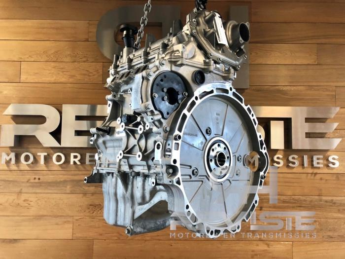 Velar Engine Layout Engine Landrover Velar - 204DTA 204DTA - RH Revisie