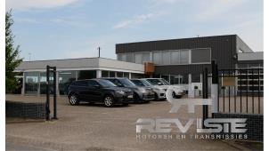 Engine from a Land Rover Range Rover Velar (LY) 3.0 D300 AWD 2018