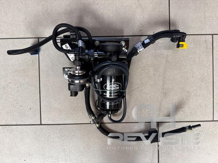 Nya Bränslefilter Landrover Range Rover IV (LG) 4.4 SDV8 32V Pris € 711,13 Inklusive moms erbjuds av RH Motoren Transmissie Revisie BV