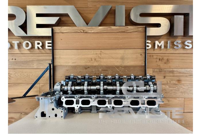 Neuf Culasse BMW 5 serie (F10) 530i 24V TwinPower Turbo Prix € 2.050,95 Prix TTC proposé par RH Motoren Transmissie Revisie BV
