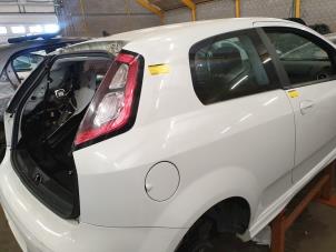 Used Rear side panel, right Fiat Punto Evo (199) 1.4 Price € 300,00 Margin scheme offered by Express Autodemontage
