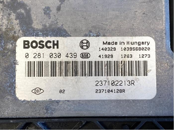 Engine management computer from a Renault Clio IV (5R) 1.5 Energy dCi 90 FAP 2014