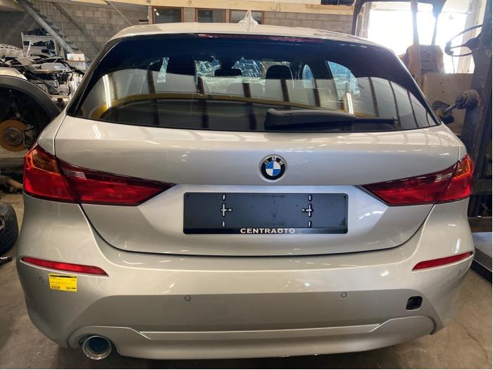 Gebrauchte Heckklappe BMW 1 serie (F40) 116d 1.5 12V TwinPower Preis € 500,00 Margenregelung angeboten von Express Autodemontage