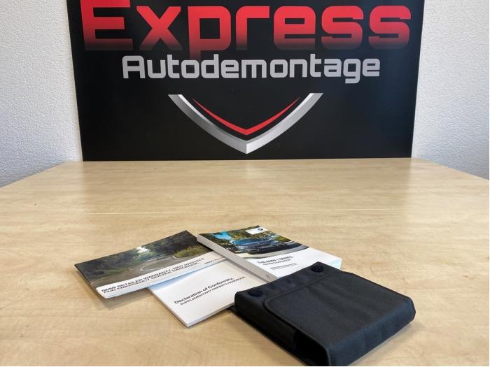 Używane Instrukcja BMW 1 serie (F21) 118i 1.5 TwinPower 12V Cena € 14,00 Procedura marży oferowane przez Express Autodemontage