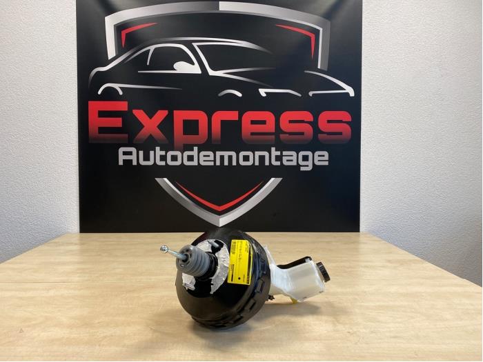 Usagé Servo frein Volkswagen Golf VII (AUA) 2.0 TDI 150 16V Prix € 151,25 Prix TTC proposé par Express Autodemontage