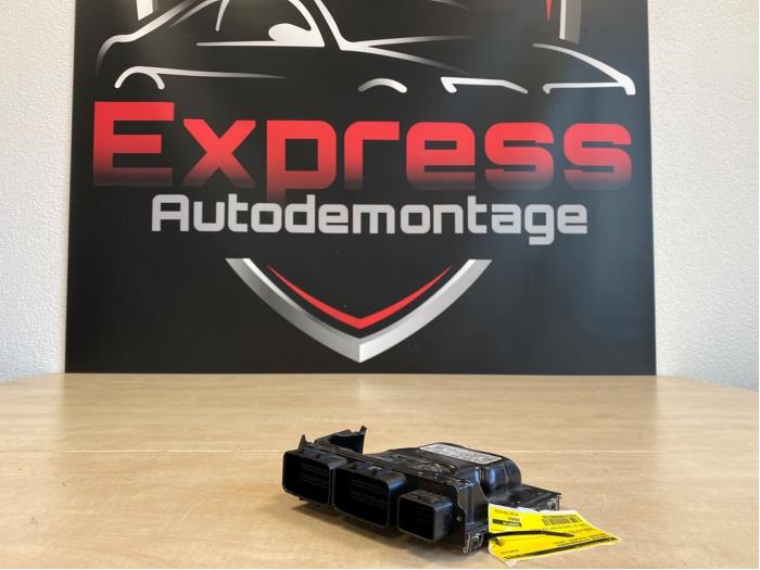 Used Engine management computer Mercedes A (177.0) 1.5 A-180d Price € 150,00 Margin scheme offered by Express Autodemontage