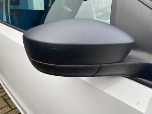Usagé Rétroviseur extérieur droit Volkswagen Up! (121) 1.0 12V 60 Prix € 55,00 Règlement à la marge proposé par Express Autodemontage