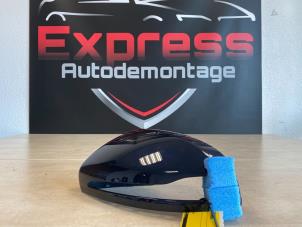 Used Mirror housing, left Mercedes C-Klasse Price € 59,29 Inclusive VAT offered by Express Autodemontage