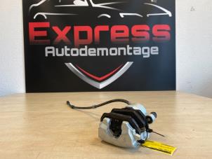 Used Front brake calliper, left Volkswagen T-Cross 1.0 TSI 115 12V Price € 72,60 Inclusive VAT offered by Express Autodemontage