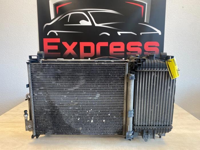 Gebrauchte Kühler Set Opel Corsa D 1.3 CDTi 16V ecoFLEX Preis € 70,00 Margenregelung angeboten von Express Autodemontage