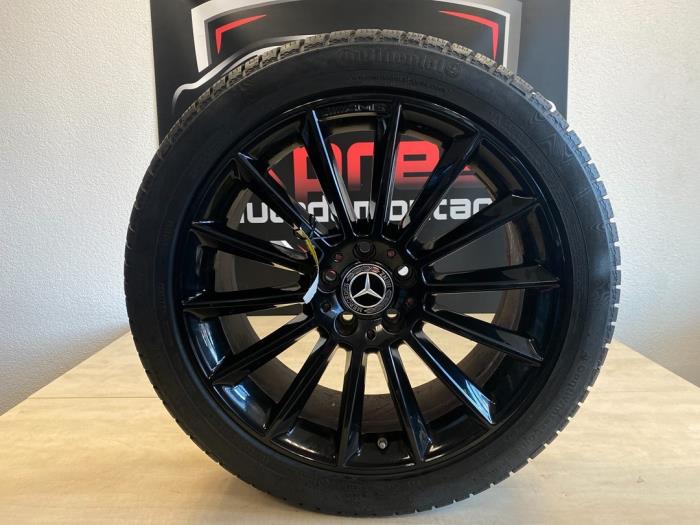 Begagnade Hjul + vinterdäck Mercedes GLA (156.9) 1.6 180 16V Pris € 295,00 Marginaltabell erbjuds av Express Autodemontage