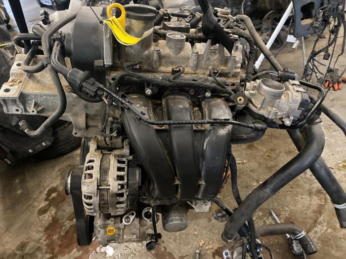 Motor van een Volkswagen Polo VI (AW1) 1.0 12V BlueMotion Technology 2019