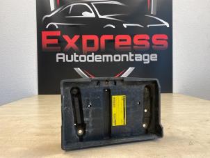 Used Battery box Mercedes C Estate (S205) C-350 e 2.0 16V Price € 30,00 Margin scheme offered by Express Autodemontage