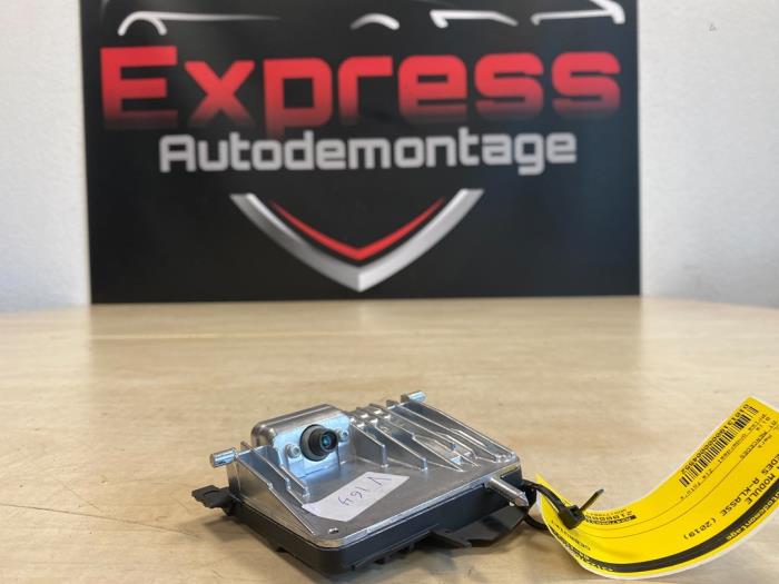 Usagé Module caméra Mercedes A (177.0) 1.3 A-180 Turbo 16V Prix € 45,00 Règlement à la marge proposé par Express Autodemontage