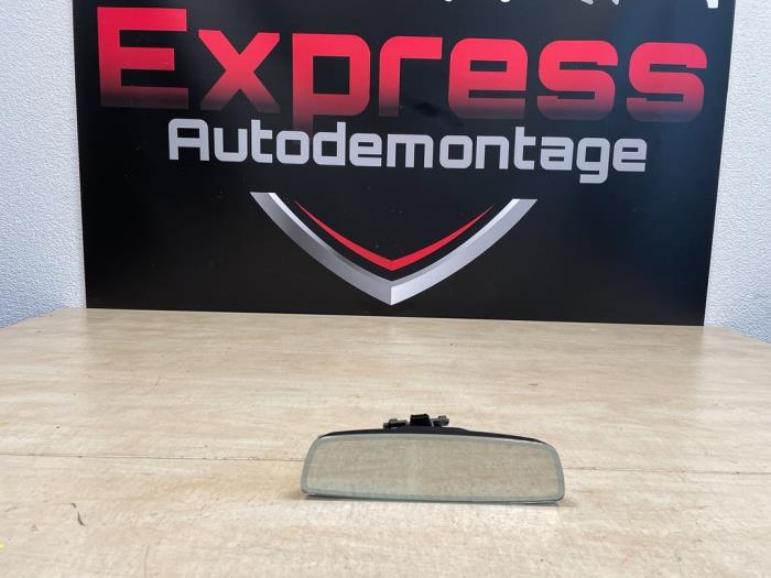 Begagnade Backspegel BMW 1 serie (F40) 116d 1.5 12V TwinPower Pris € 120,00 Marginaltabell erbjuds av Express Autodemontage