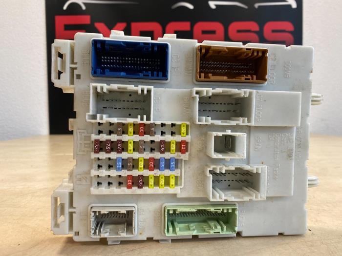 Fuse box Ford Focus 3 Wagon 1.0 TiVCT EcoBoost 12V 100 GT69202161208