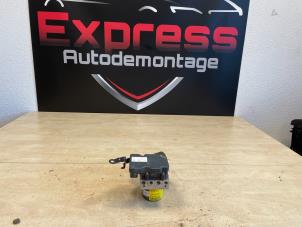 Begagnade ABS-pump Volkswagen Polo VI (AW1) 1.0 12V BlueMotion Technology Pris € 85,00 Marginaltabell erbjuds av Express Autodemontage