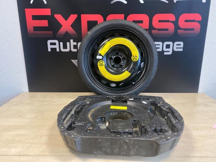 jackkit-spare-wheel-seat-arona-1-0-tsi-12v-6f9012109b