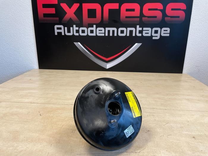 Usados Servofreno Opel Corsa E 1.0 SIDI Turbo 12V Precio € 15,00 Norma de margen ofrecido por Express Autodemontage